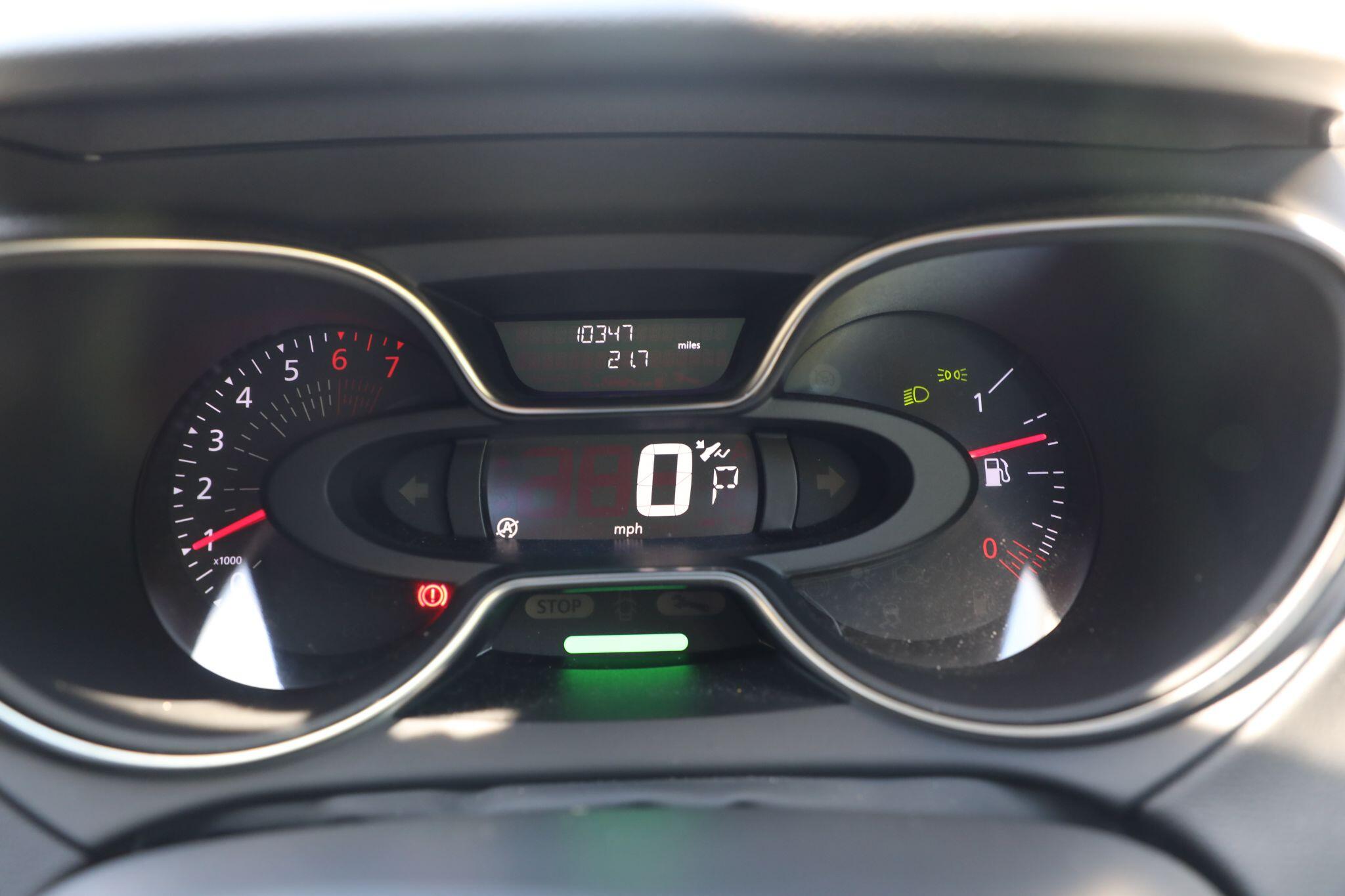 Large vehicle image